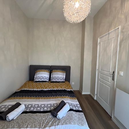 Alta Apartment บูร์ก-เลส์-วาลองซ์ ภายนอก รูปภาพ