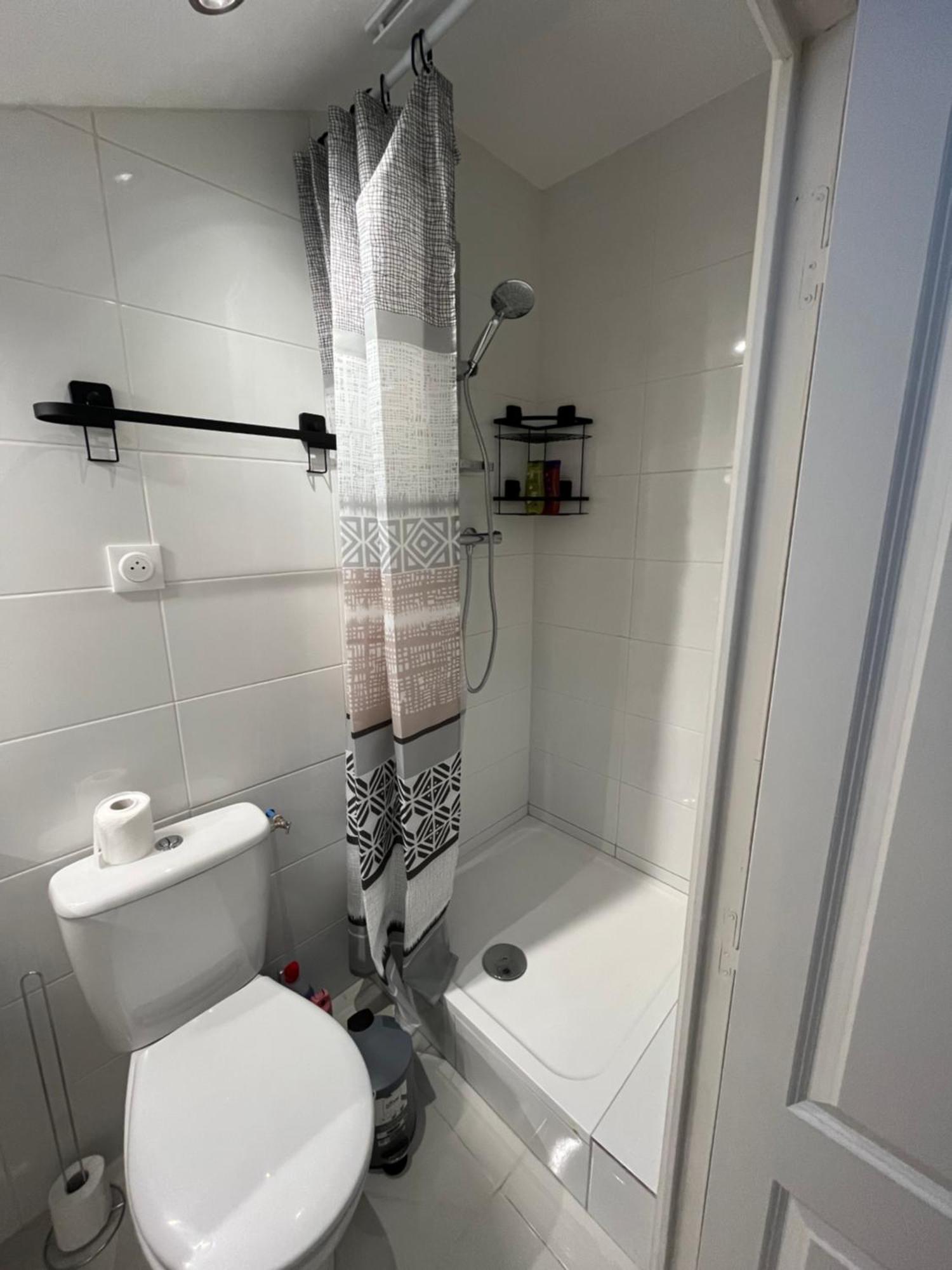 Alta Apartment บูร์ก-เลส์-วาลองซ์ ภายนอก รูปภาพ