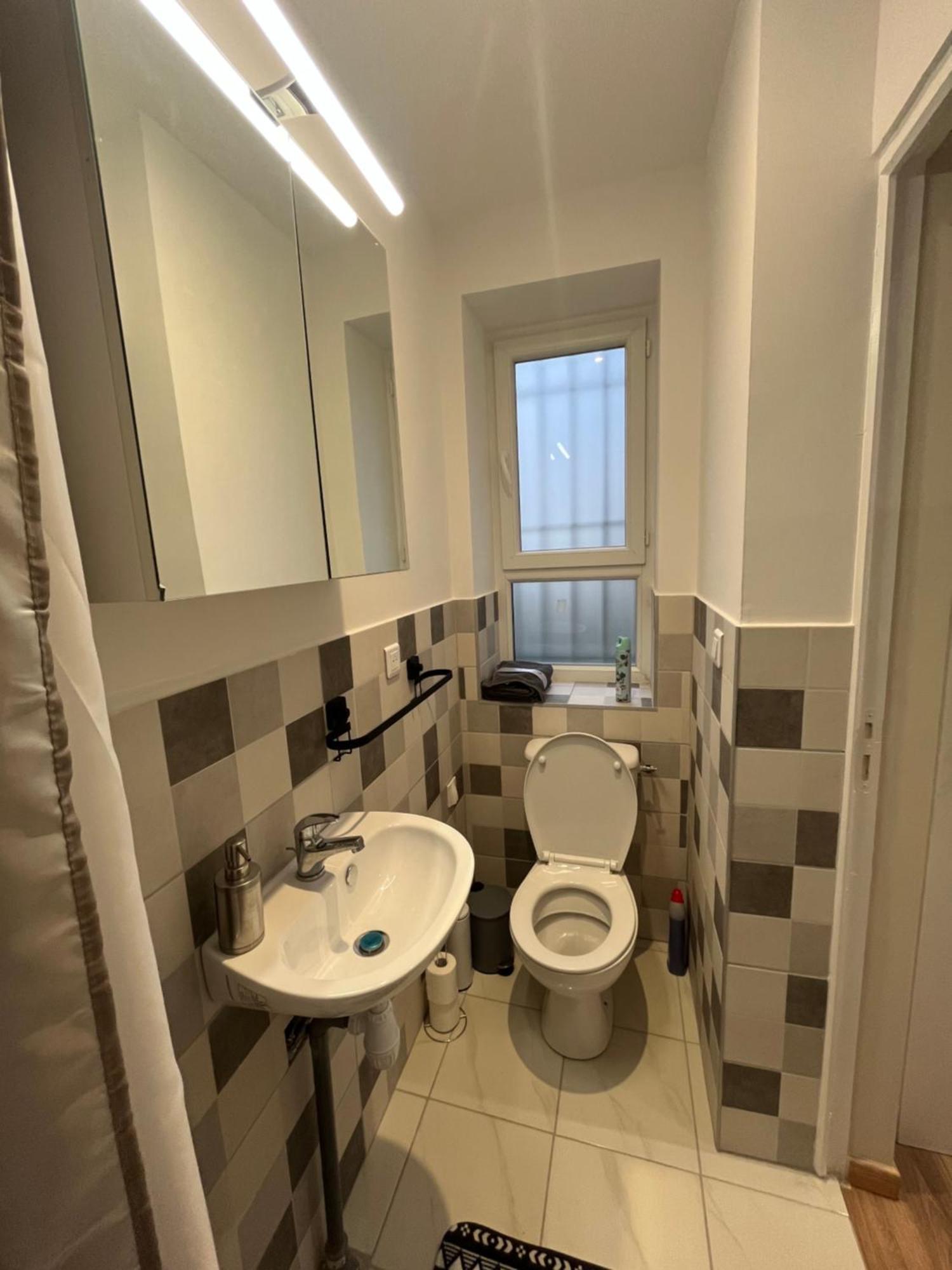Alta Apartment บูร์ก-เลส์-วาลองซ์ ภายนอก รูปภาพ